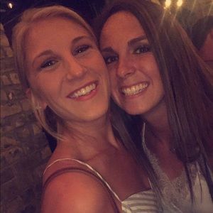 Meet your Posher, Marisa